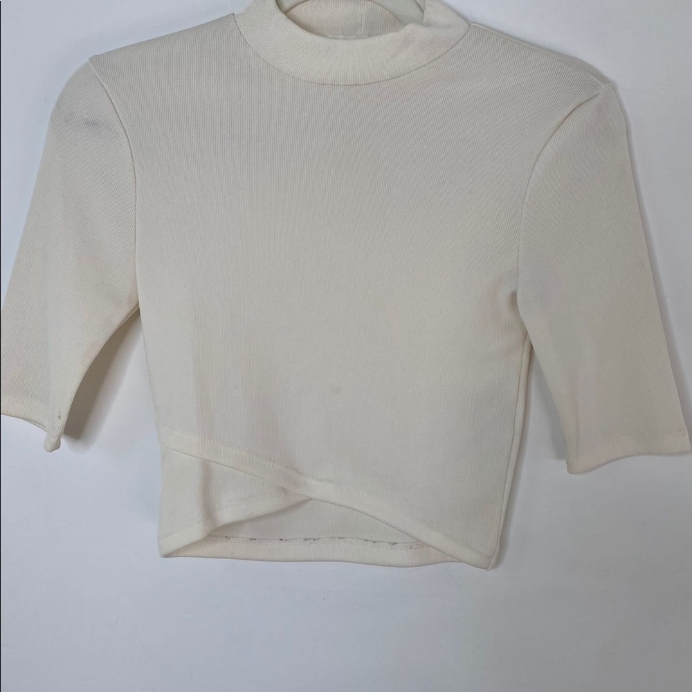 White shirt S